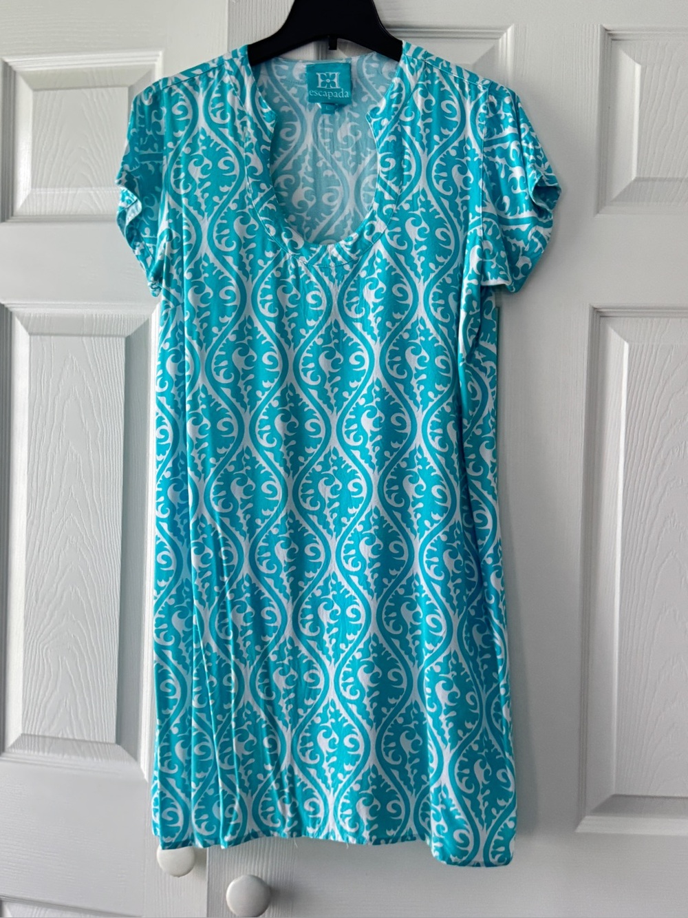 Escapada Turquoise & White V-Neck Print Dress